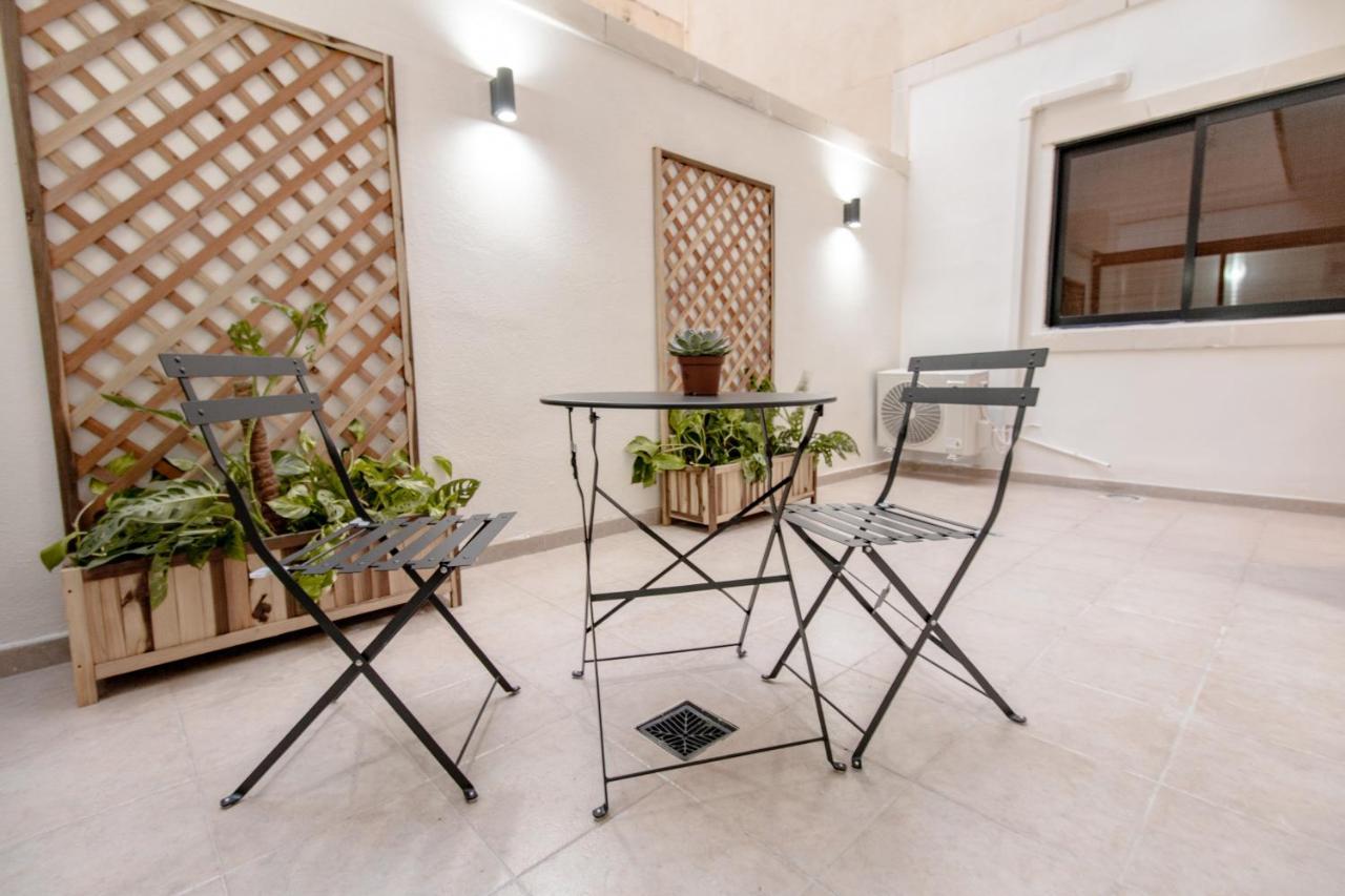 Stylish Corner Maisonette - Sunflower Birkirkara Exteriör bild